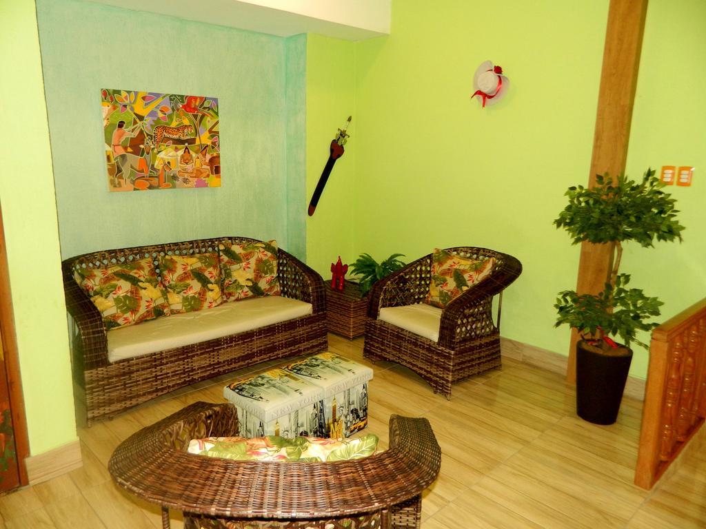 Pousada Casa Madrid Braganca Ngoại thất bức ảnh
